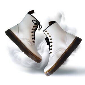 Dr. Martens Zavala White Leather Lace-up Combat Boot, Size 6 (Male 5)